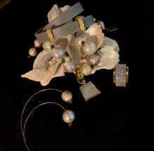 Baroque Pearl Earrings (Hoop)